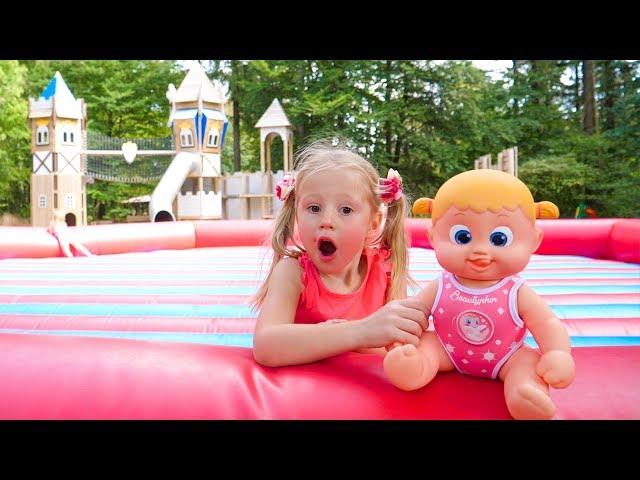 Nastya works in an amusement park for children