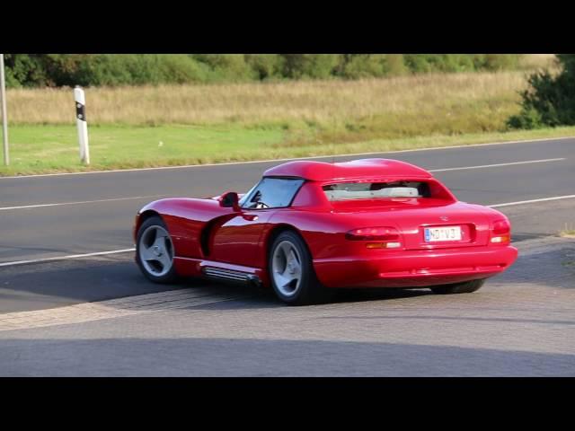 Oldskool American supercar: Dodge Viper RT/10 Roadster startup and acceleration [Lovely Sounds]