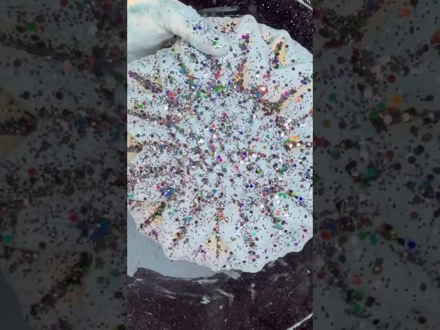 Glittery Flower  #asmr #oddlysatisfying #dustyreforms #crunchygymchalk