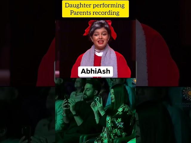 PROUD MOMENT  #aishwaryaraibachchan & #abhishekbachchan as they record #aradhyabachchan's perform