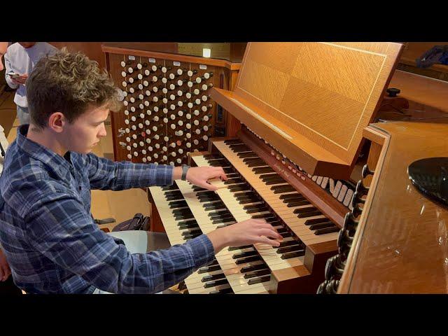 America’s largest Catholic Church - the organ