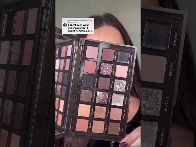 Tutorial using the new Huda Beauty Pretty Grunge eyeshadow palette #shorts