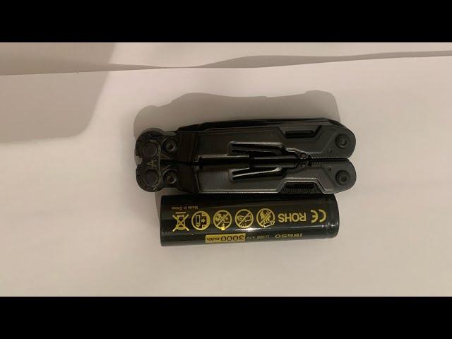 Sog powerpint multi-tool