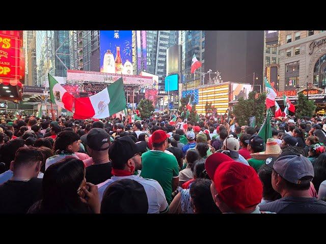  MEXICAN Celebration NYC LIVE Celebración del Grito de Independencia de México EN VIVO de N York