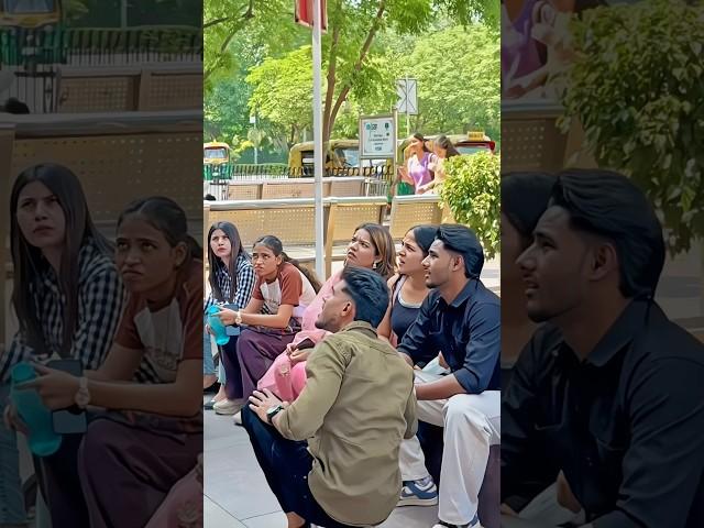 Srk Pose Prank…