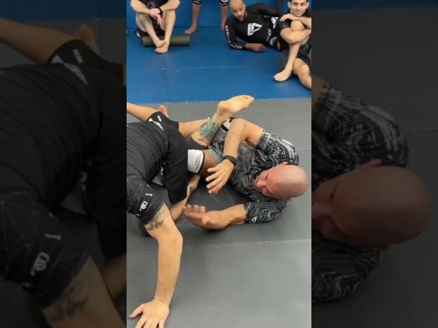 How to chase when they run from the leg lock #bjj #jiujitsu #leglock