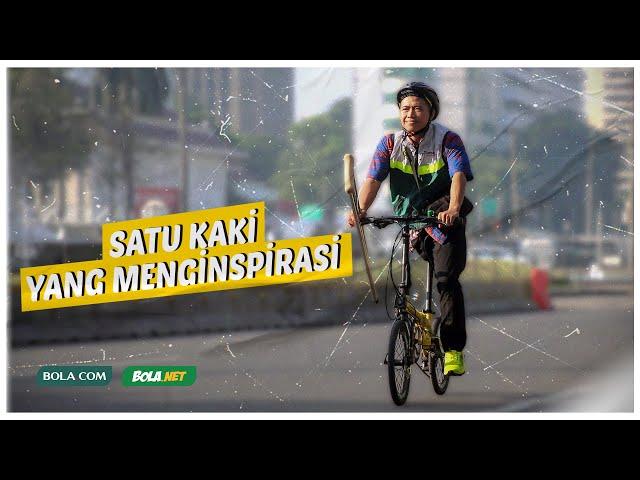 MENGAYUH SEPEDA DENGAN SATU KAKI, ACHMAD BUDI SANTOSO MENGINSPIRASI