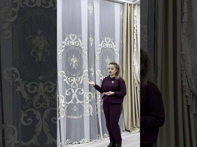 Тюль в виде панно. #дизайнинтерьера #curtains #интерьер #шторы