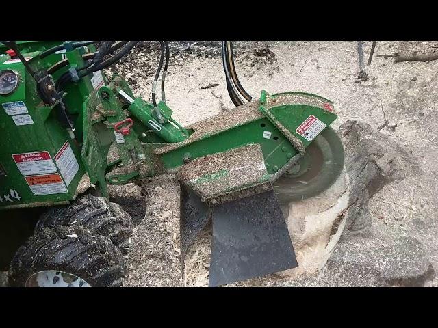 Bandit 2550 Stump Grinder