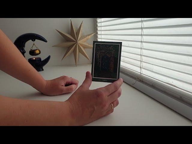 ТАЙНА МУЖЧИНЫ  ЧТО СКРЫВАЕТ ⁉️ ОТВЕТ У ТАРО 🃏