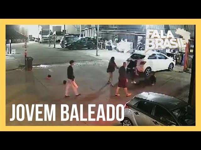 Jovem é baleado em estacionamento em Ribeirão Preto (SP)
