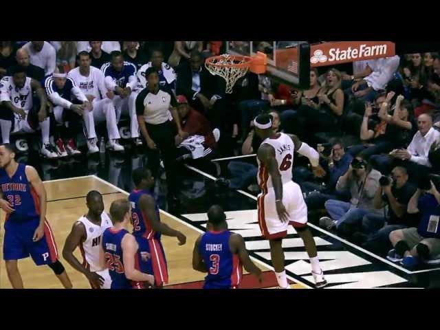 LeBron and Wade alley oops