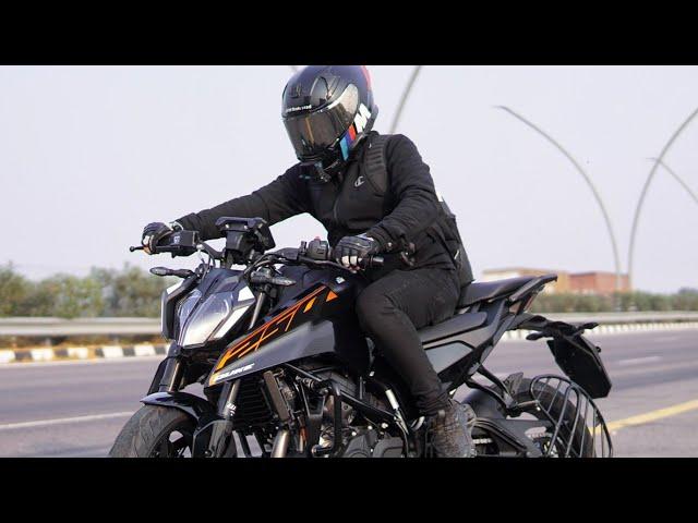 2025 Duke 250 The Best 250 Ever | Full Throttle!!