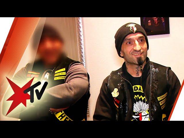 Satudarah-Kronzeuge: Rocker-Boss verurteilt, V-Mann bekommt Bewährungsstrafe | stern TV