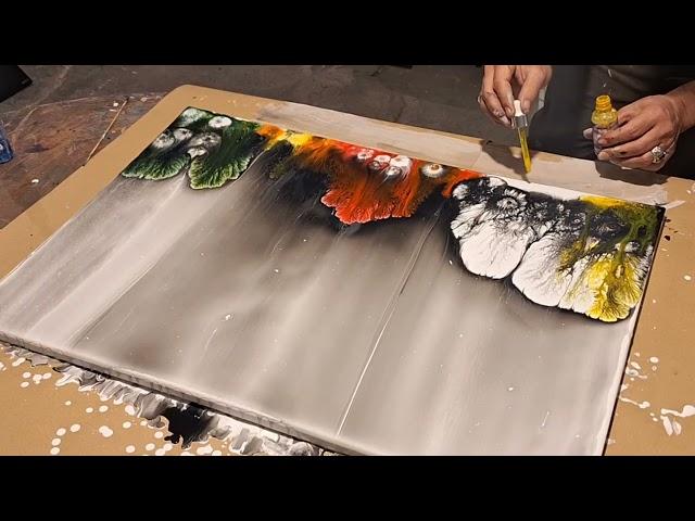 LA MAGIA EN EL ARTE FLUIDO  SOLAMENTE UNAS GOTAS DE PINTURA ARTE Y TERAPIA ️