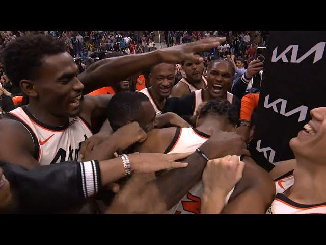 Jaden Ivey GAME WINNER BUZZER BEATER vs Raptors and gets swarmed by entire team