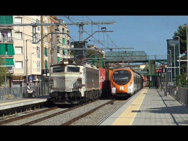 Trains Summer 2024.  Renfe Mercancías y Viajeros. Barcelona and Costas del Garraf (2)