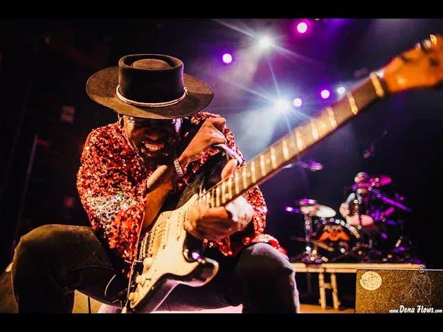 Carvin Jones live blues guitar performance Radio 3 Television Show Spain