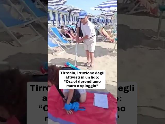 Tirrenia, irruzione degli attivisti in un lido: “Ora ci riprendiamo mare e spiaggia”