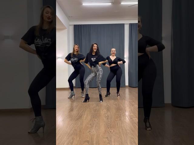 Bachata with Anna Belykh #bachata #bachatadance #bachatavideo #bachatadominicana