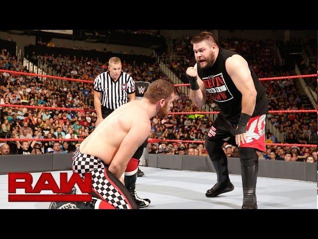 Sami Zayn vs. Kevin Owens: Raw, Sept. 5, 2016