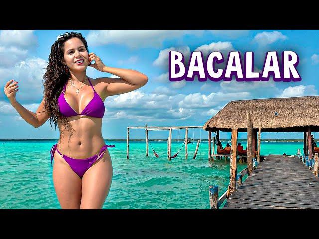 BACALAR La laguna de los 7 colores  La más bonita de México.