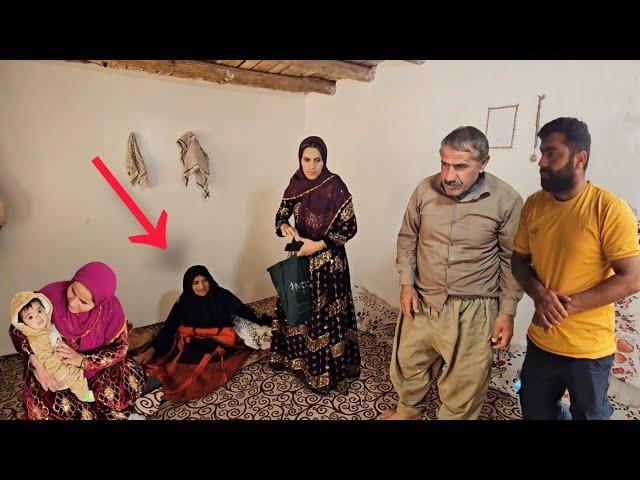 Shahab and Medina find comfort in Javad's family embrace during Mahin's illness