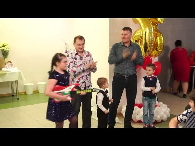 Анна Орехова.- ведущая на ваш праздник.Новосибирск