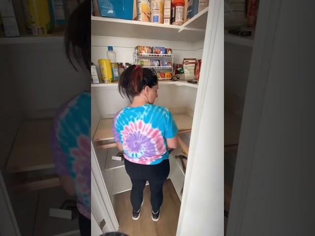 DIY Butlers Pantry!
