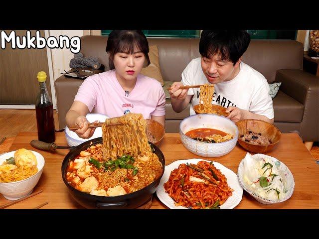 Mukbang | Upgraded Soft tofu Yeol Ramyen I cooked with radish Kimchi Mom made.