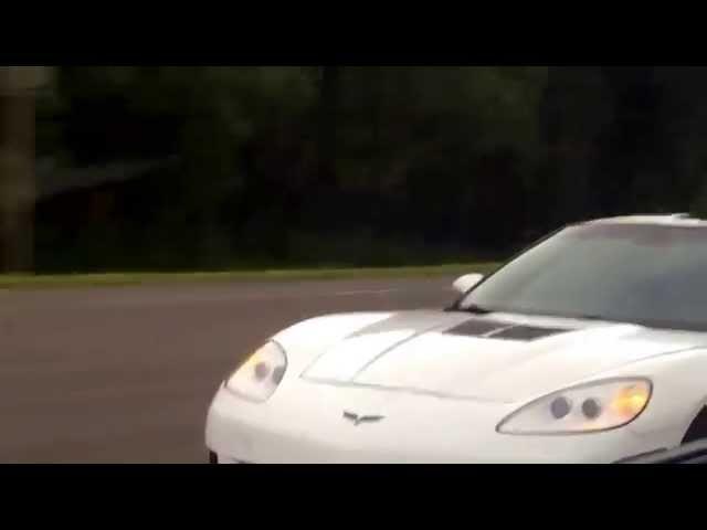 Arctic Vette cruising..