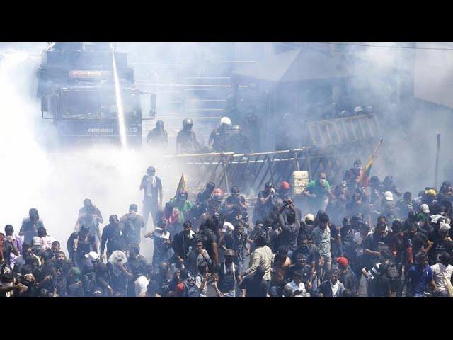 Manifestantes invadem palácio presidencial no Sri Lanka