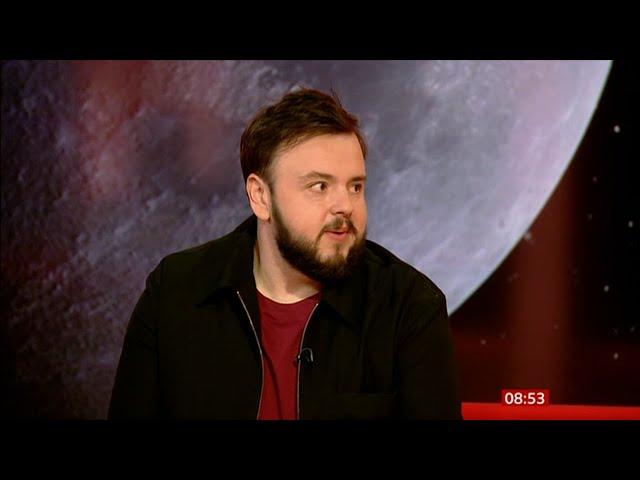 MOONFALL & MARRY ME  John Bradley interview 2022 [ subtitled ]