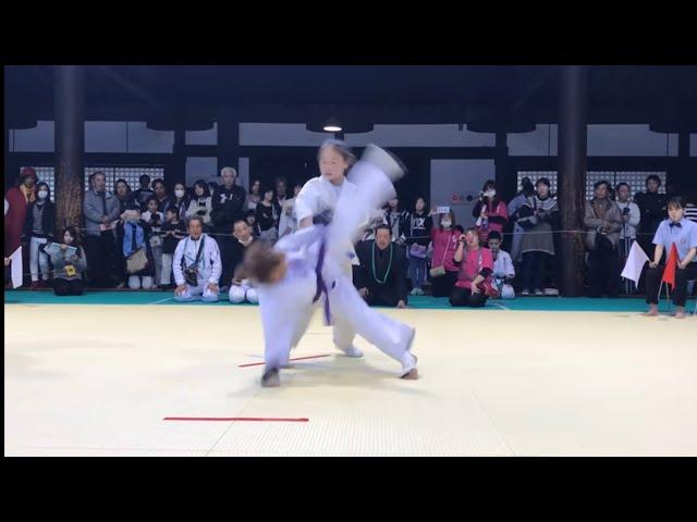 胴回蹴り　極真空手 京都大会 2017.3.20 小学4年女子 準決勝
