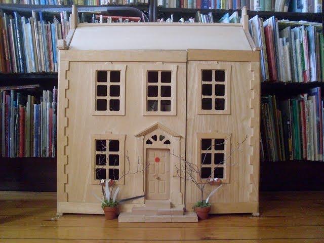 A Miniature Doll's House