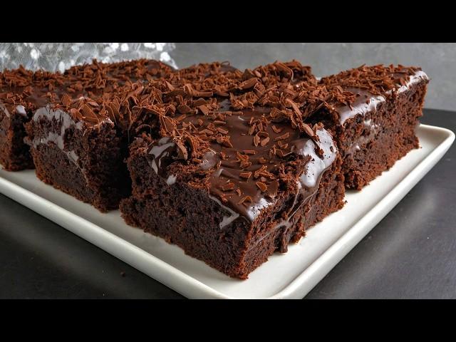 Quick and Delicious Cake Recipe - Easy Chocolate Cake! Small Cake recipe to make at home!