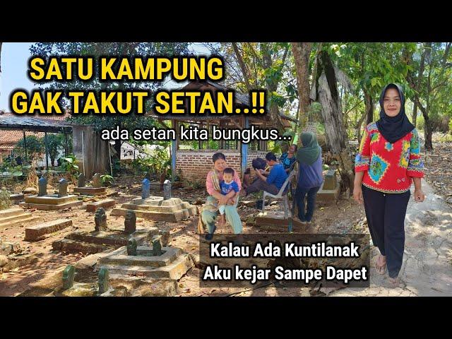 WARGA +62 EMANG GOKIL!! TINGGAL BARENG HANTU DI  RUMAH TENGAH KUBURAN