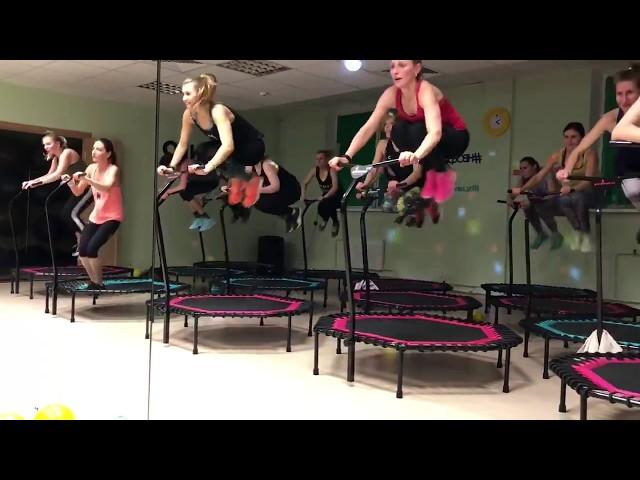 Jumping Fitness "HONK", | Фитнес на батуте, прыгаем и худеем!