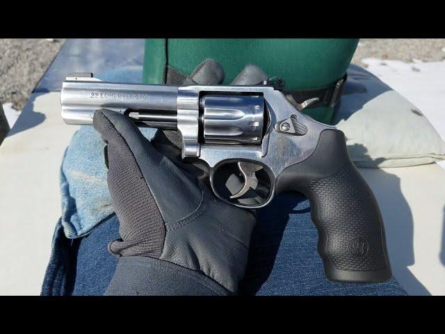 S&W 617 4 Inch 10 round 22LR Impressions