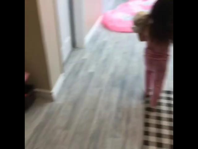Everleigh and ava moment