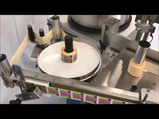 NVS2 Automatic Syringe Labelling System by Newman #Machine #labelingmachine #labellingsolutions