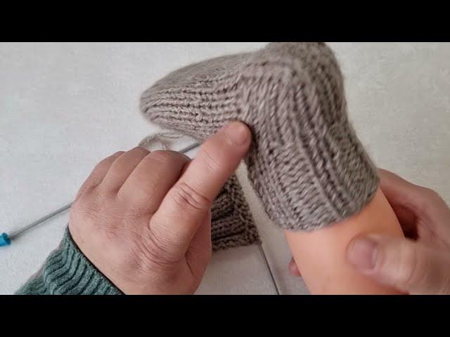 Как связать носки на двух спицах для самых маленьких   Мальчик #knitting #knittingpattern
