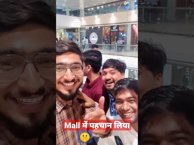 OMG! Gv Sir को Income Tax Inspectors ने पहचान लिया #meetup #fans #ssccgl #sscexam