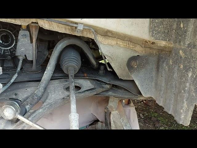 Sway Bar Bushings on a Renault Trafic  Opel Vivaro & Nissan Primastar