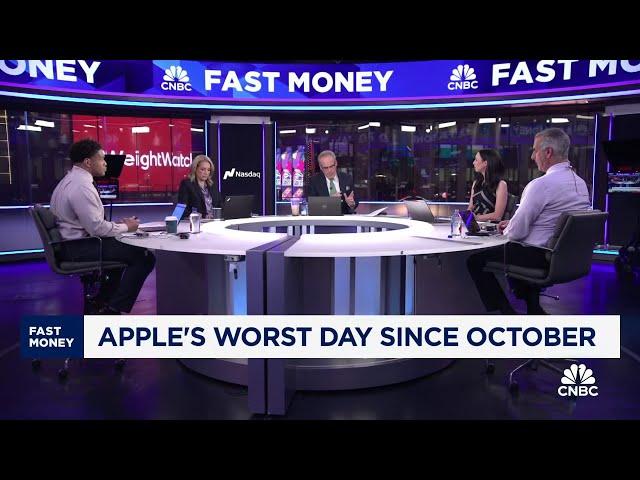 'Fast Money' traders talk Apple's stock plunge