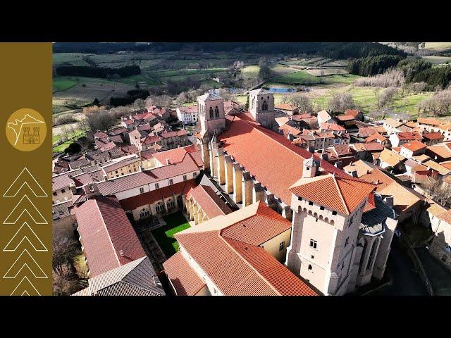  Abbaye de la Chaise Dieu - Haute Loire #abbaye #abbey #eglise #church #hauteloire #drone #monument