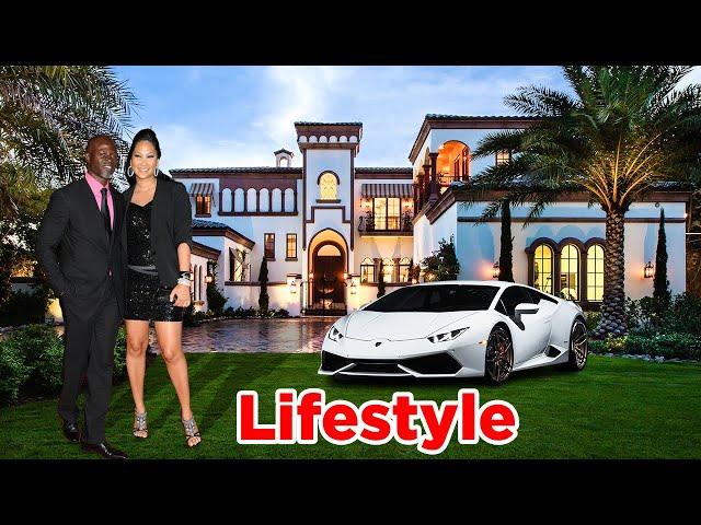 Djimon Hounsou Lifestyle 2022  Wife, House, Car & Net worth