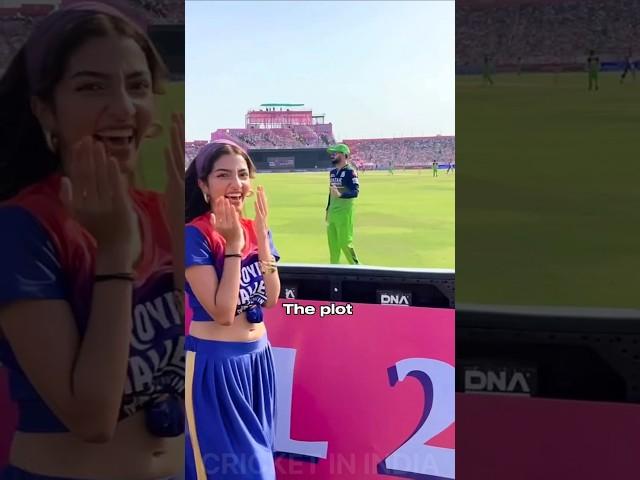 Virat Kohli Heartwinning Gesture For Cheer Leader  Won Hearts #Viratkohli #Msdhoni #Rohitsharma