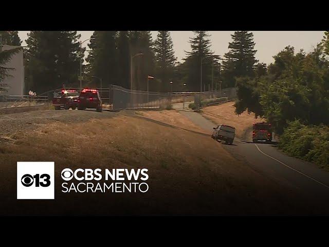 Grass fire extinguished along La Riviera Drive in Sacramento County, person of interest detained