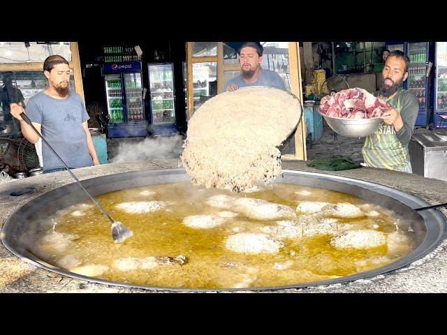 MOST GIANT KABULI PULAO - POPULAR AFGHANI STREET FOOD MEAT RICE PREPARED | KABULI PULAO RECIPE